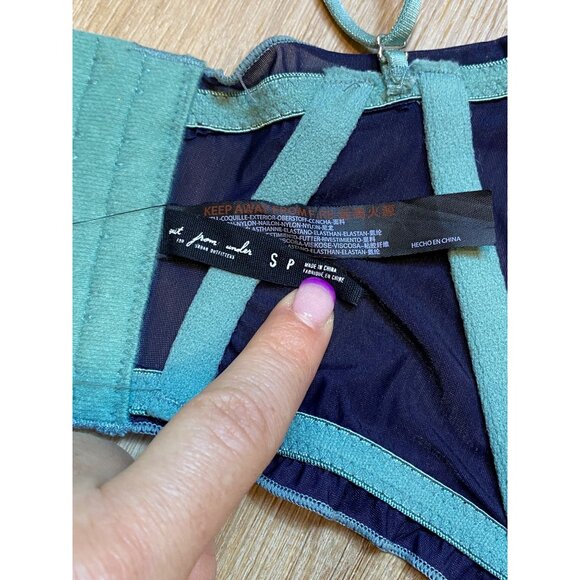 Out From Under Blue Corset Style‎ Top With Adjustable Straps & Hook Clasp Back S - Picture 6 of 7